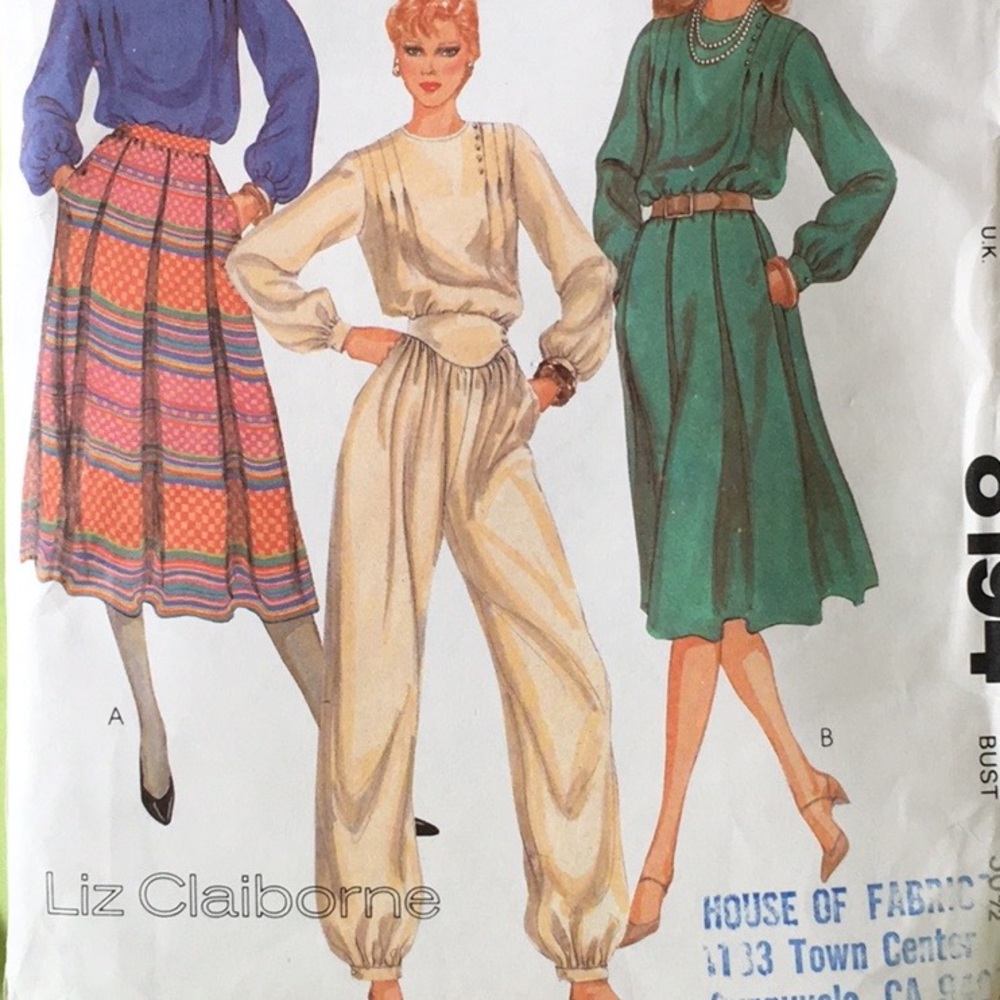 1980s McCall’s 8194 sewing pattern uncut, bust 30.5”